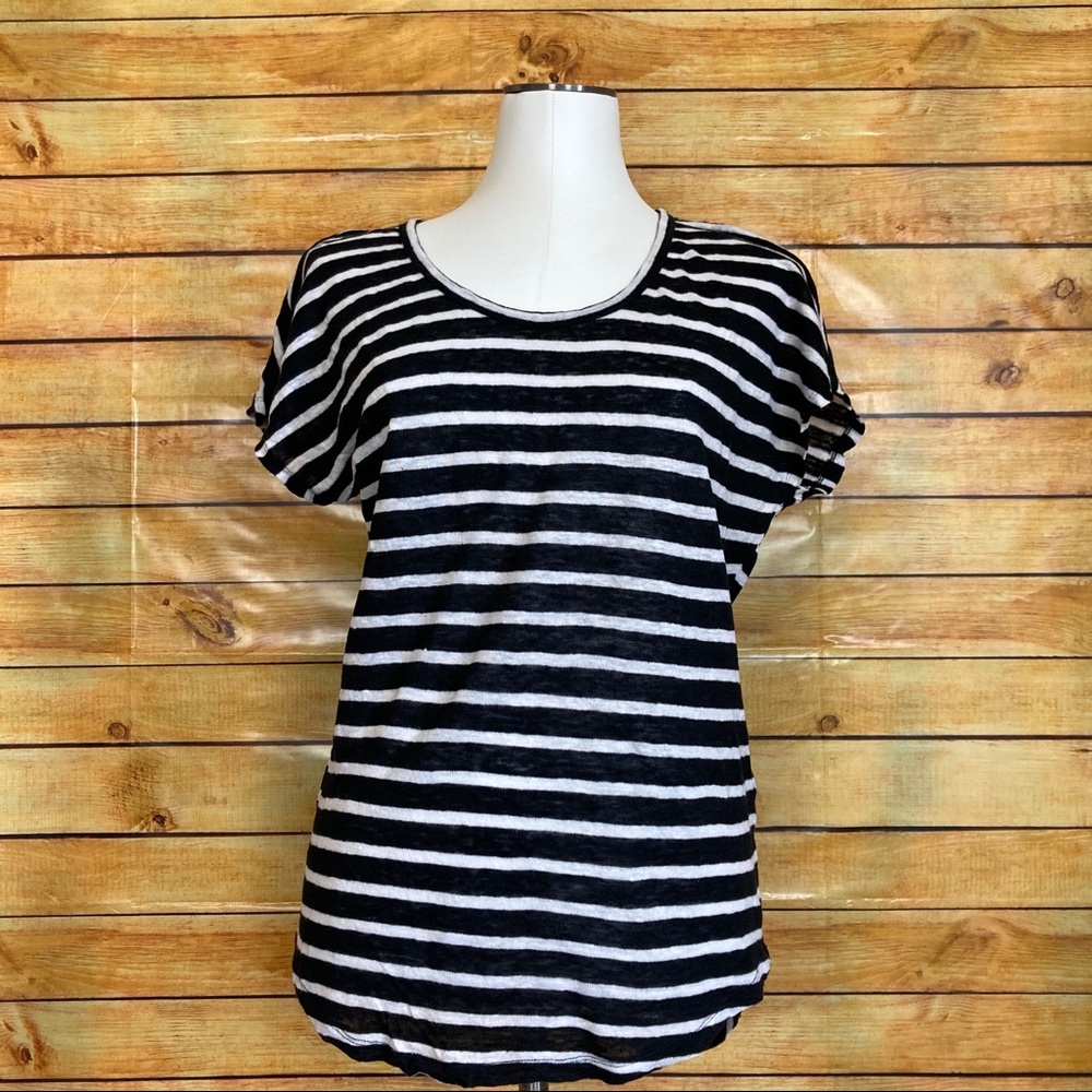 Joie Black & White Stripe Linen Short sleeve top M